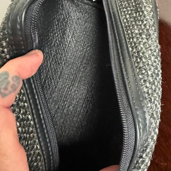 Vintage Givenchy 80s-90s Grey Tweed Travel Bag Set - Picture 8 of 8